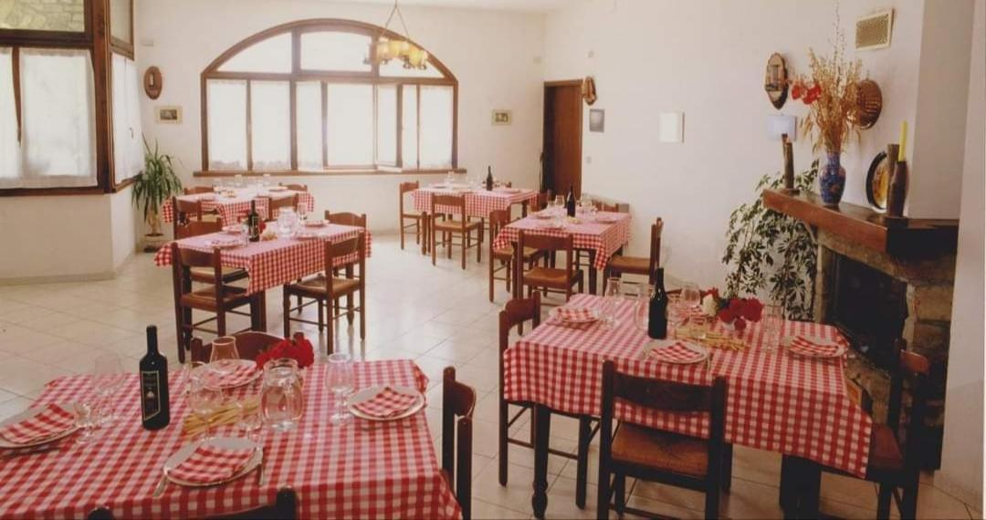 Az. Agr. Cascina Castellera Villa Serravalle delle Langhe Exterior photo